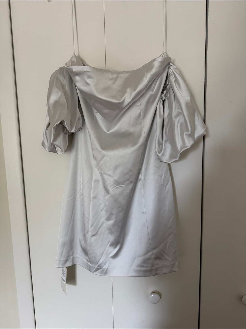 Abercrombie Strapless Satin Puff-Sleeve Dress in Light Silver